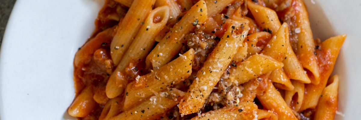 Sausage tomato cream rigatoni